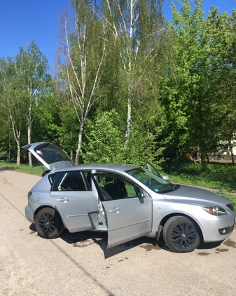 Mazda 3 cena 11000 przebieg: 186550, rok produkcji 2007 z Marki małe 254